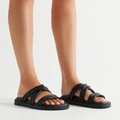 Wade Footbed Black -Melissa Sales Store FAKafR3jRllhue4AmYRyiimVg 41337.1710938063