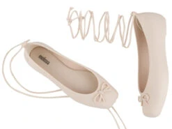 Melissa Vicky - Beige -Melissa Sales Store bt3Nv8GEwNh48VgjRkugQltlE 21856.1710853876