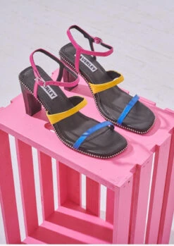 Halo Heel Multi SAMPLE -Melissa Sales Store ggQgAD6TG73XA9AfMuhIhHbrA 26137.1710158813