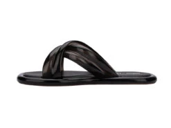 Melissa Cali + Larroude - Black -Melissa Sales Store gpcl0cbkI7U0EYI1RzU3rDeAk 57534.1710848232