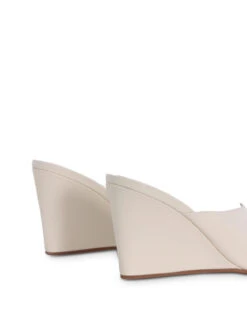 Goldie White 8.5cm Wedge -Melissa Sales Store o 8 uiQ MtU89Lqxns5VGPzZA 75931.1711106838