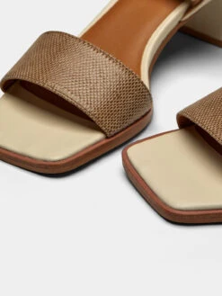 Scotch & Soda Courtney Sandal 13 Scotch & Soda Courtney Sandal -Melissa Sales Store oaygkZ3sflUWhOSVANoFLTo84 71039.1710760395