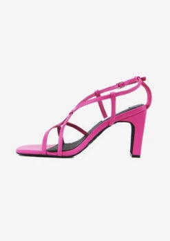 Romeo Heel Hot Pink SAMPLE -Melissa Sales Store u9rahK7cg0VTM5zlLdfxodrkk 68274.1710158813